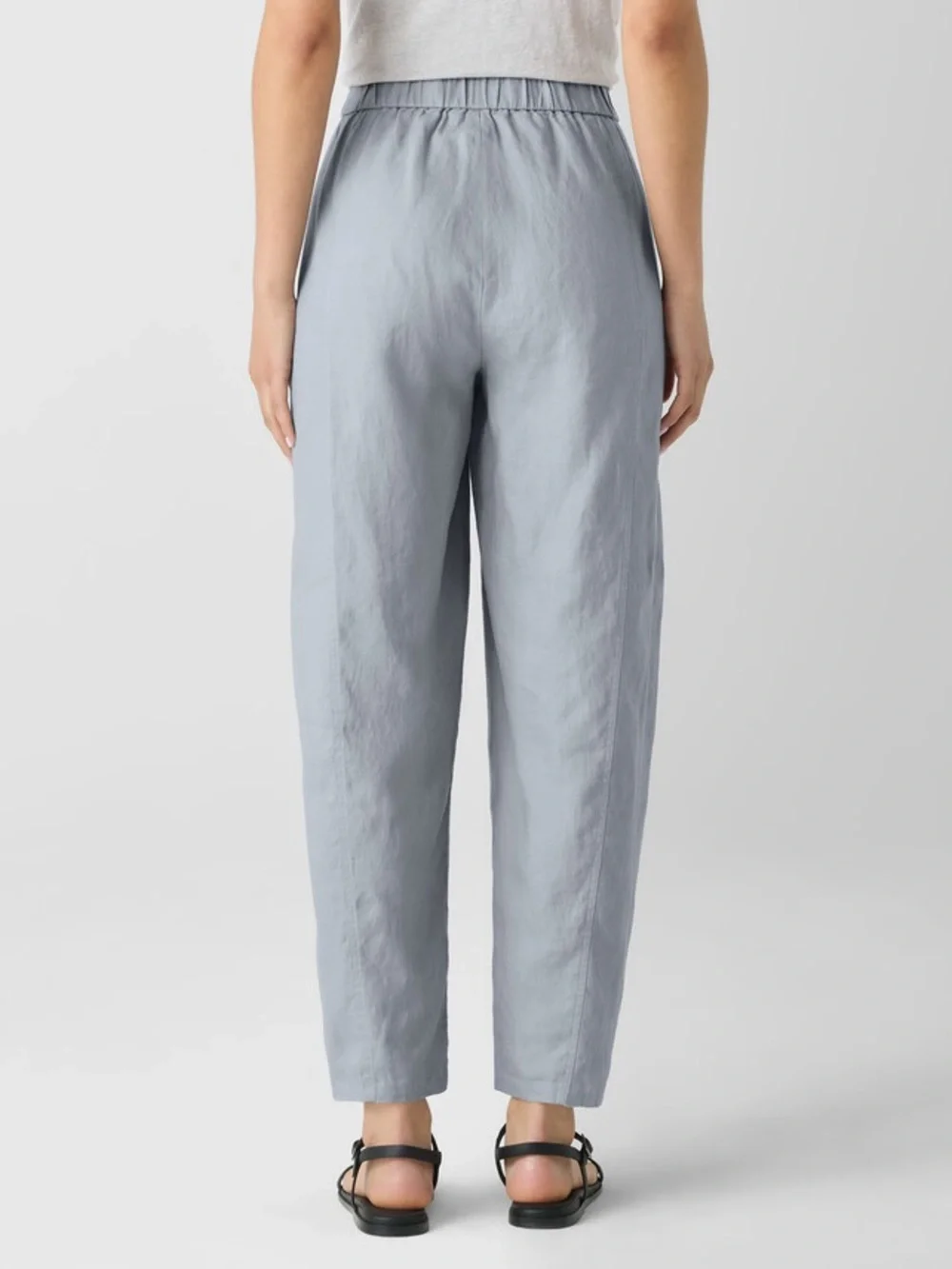 Organic Linen Lantern Pant
Easy Fit, Ankle Length EUC - Picture 2 of 9